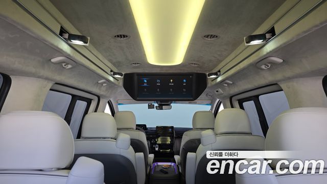 Hyundai Staria 2023 — photo 25