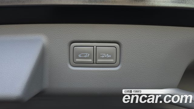 Hyundai Staria 2023 — photo 26