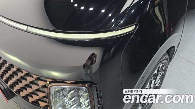 Hyundai Staria 2023 — photo 8