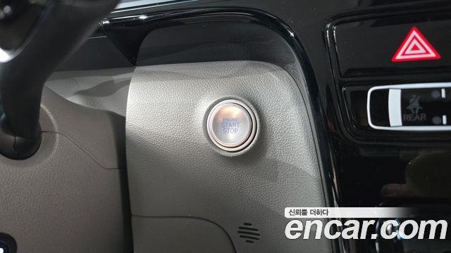 Hyundai Staria 2023 — photo 27