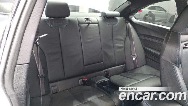 BMW M2 2021 — photo 18