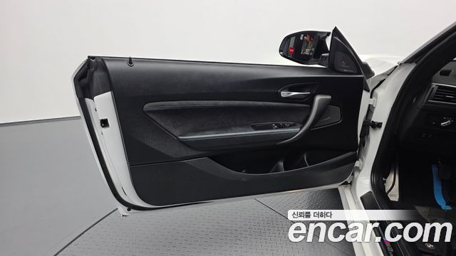 BMW M2 2021 — photo 15