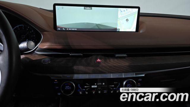 Genesis G80 2021 — photo 18
