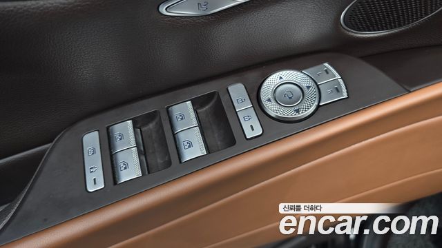 Genesis G80 2021 — photo 28