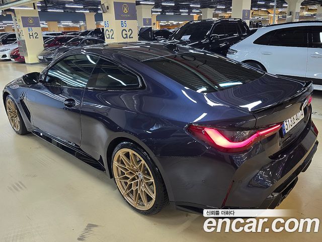 BMW M4 2023 — photo 4