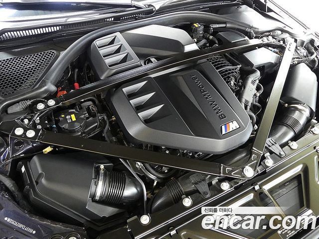 BMW M4 2023 — photo 11
