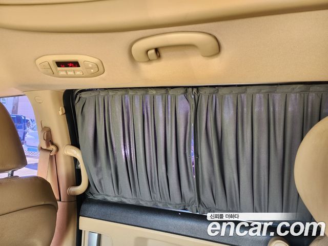Kia Canival 2019 — photo 9