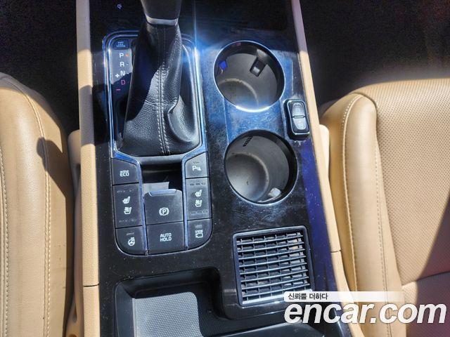 Kia Canival 2019 — photo 14