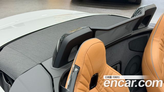 BMW Z4 2024 — photo 10