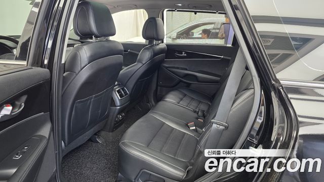 Kia Sorento 2015 — photo 16