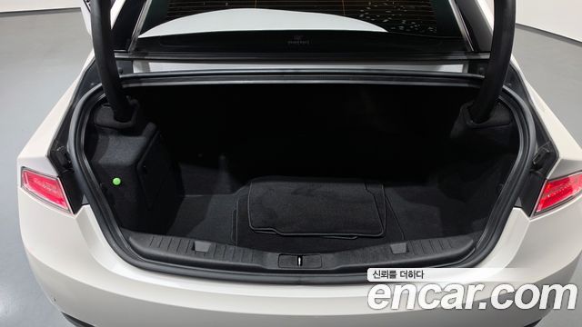 Lincoln MKZ 2017 — photo 20