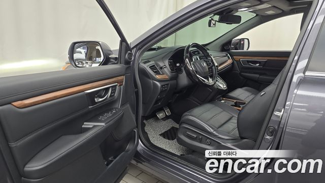Honda CR-V 2022 — photo 13