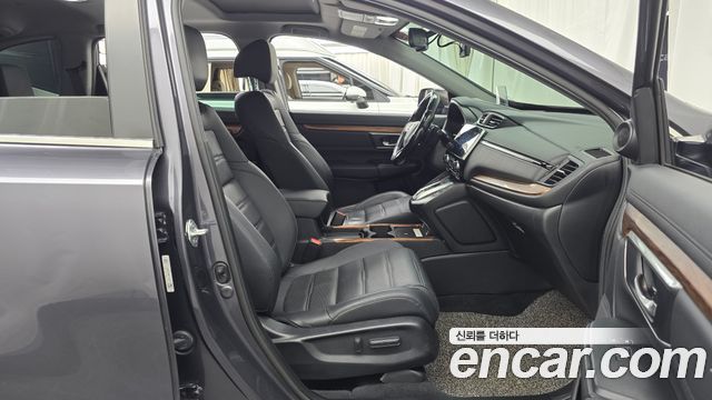 Honda CR-V 2022 — photo 16