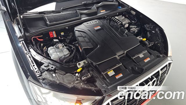 Audi Q7 2023 — photo 6
