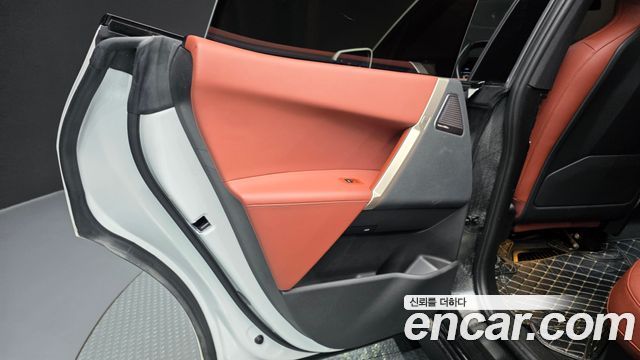 BMW iX 2024 — photo 15