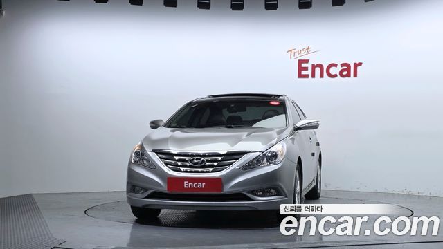 Hyundai Sonata 2010 — photo 3