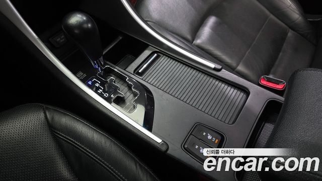 Hyundai Sonata 2010 — photo 9