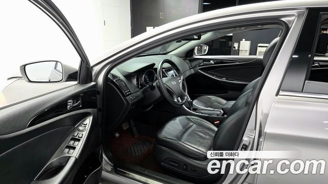 Hyundai Sonata 2010 — photo 10