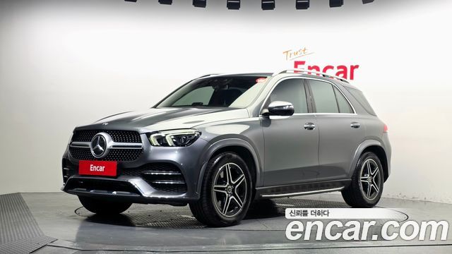 Mercedes-Benz GLE-Class 2019 — photo 1