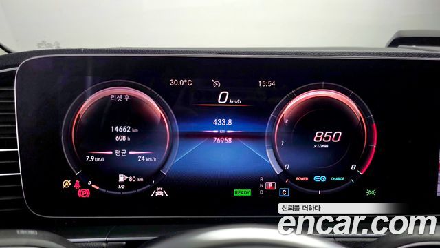 Mercedes-Benz GLE-Class 2019 — photo 11
