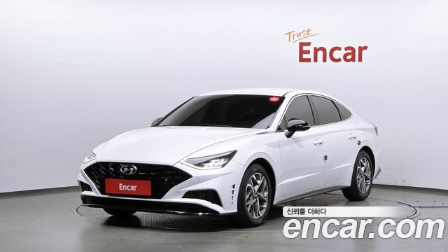 Hyundai Sonata 2022 — photo 1