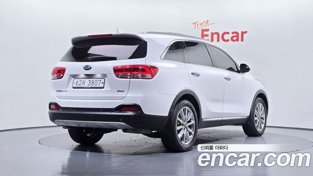 Kia Sorento 2016 — photo 2