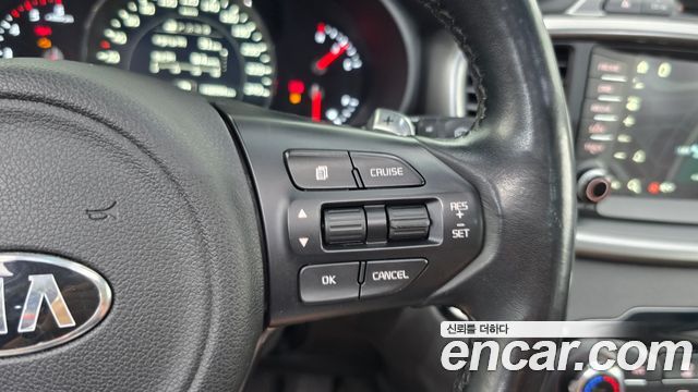 Kia Sorento 2016 — photo 16