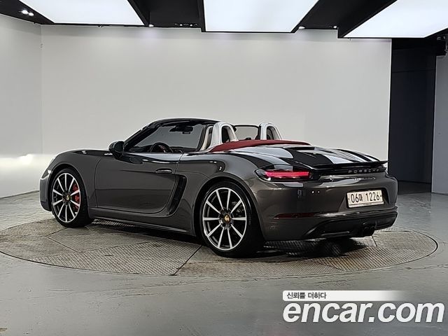 Porsche 718 2018 — photo 3