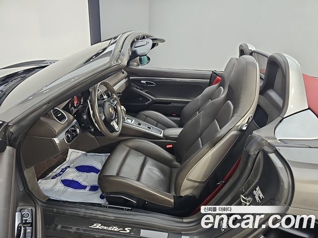 Porsche 718 2018 — photo 11