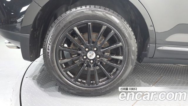 Lincoln MKX 2011 — photo 7