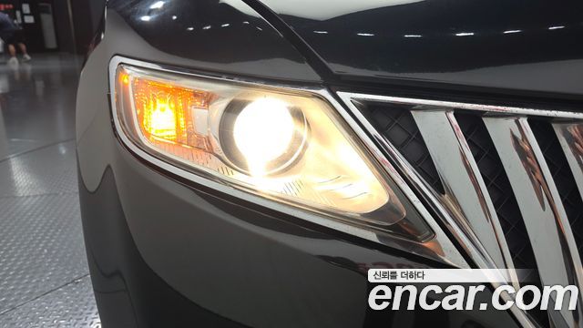 Lincoln MKX 2011 — photo 8