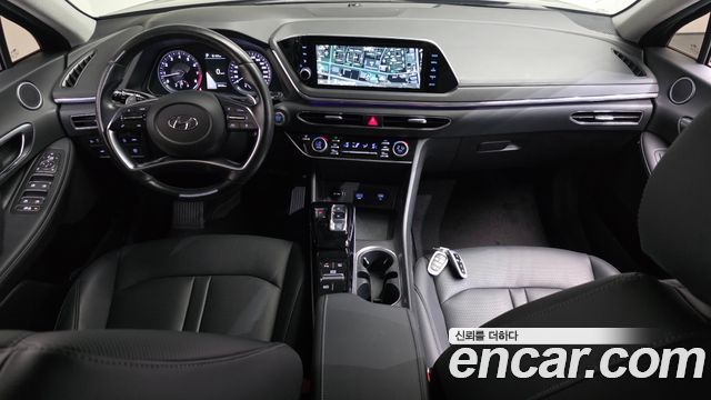 Hyundai Sonata 2023 — photo 10