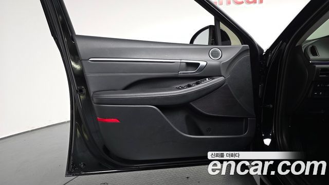 Hyundai Sonata 2023 — photo 14