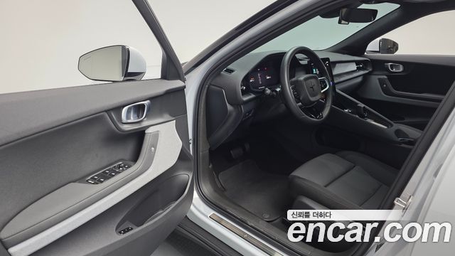 Polestar Polestar 2 2024 — photo 13