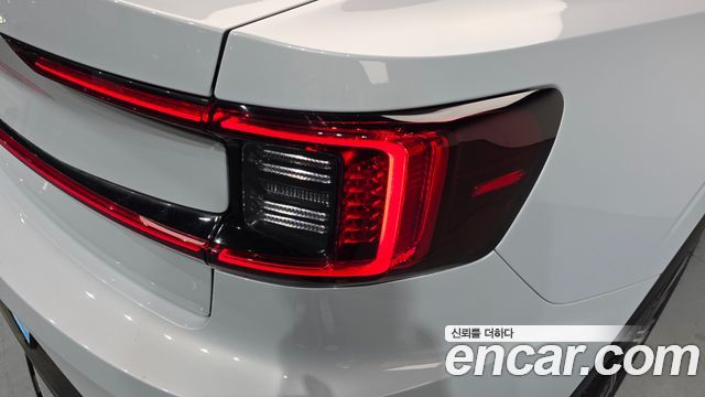 Polestar Polestar 2 2024 — photo 9