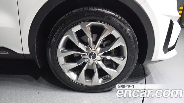Kia Sorento 2023 — photo 7