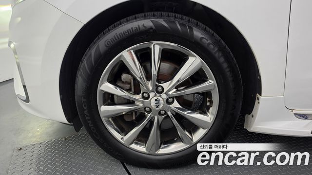 Kia Canival 2019 — photo 5