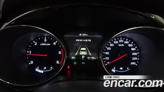 Kia Canival 2019 — photo 11