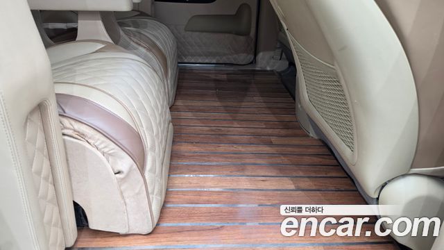 Kia Canival 2019 — photo 18