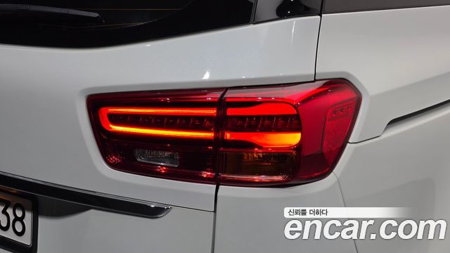 Kia Canival 2019 — photo 9
