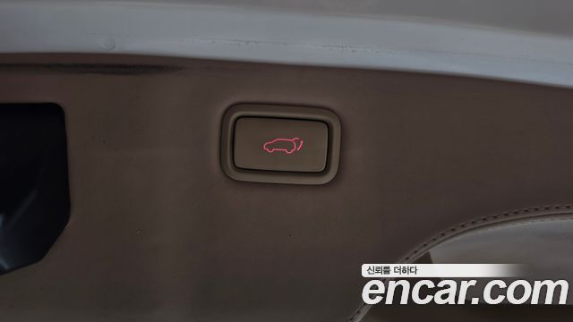 Kia Canival 2019 — photo 30