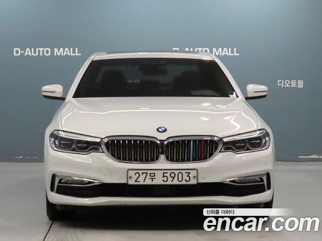 BMW 5-Series 2018 — photo 3