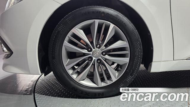 Hyundai Grandeur 2016 — photo 5