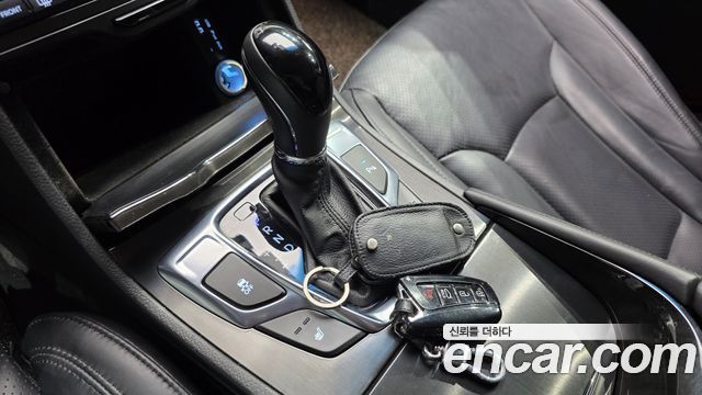 Hyundai Grandeur 2016 — photo 9