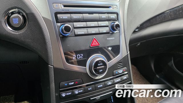 Hyundai Grandeur 2016 — photo 18