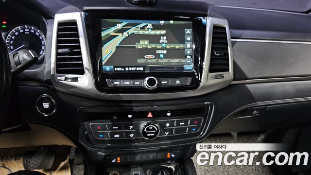 KG Mobility Rexton 2019 — photo 19