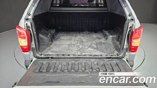 KG Mobility Rexton 2019 — photo 26