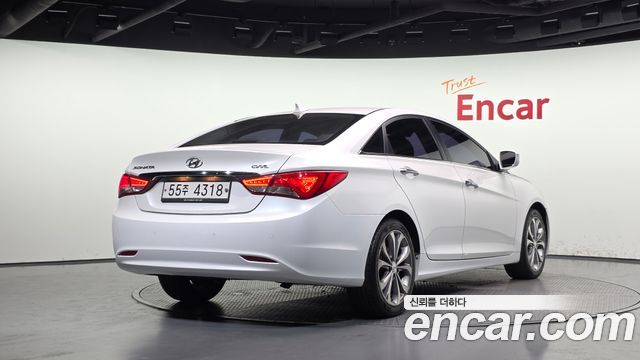 Hyundai Sonata 2014 — photo 2
