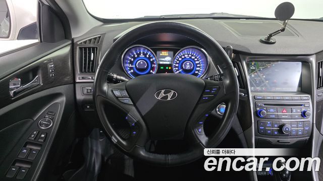Hyundai Sonata 2014 — photo 13
