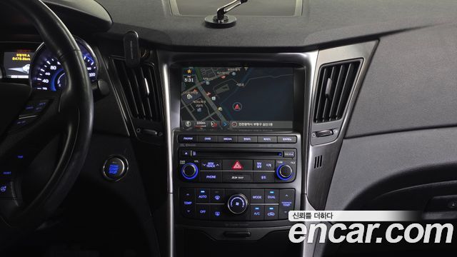 Hyundai Sonata 2014 — photo 14